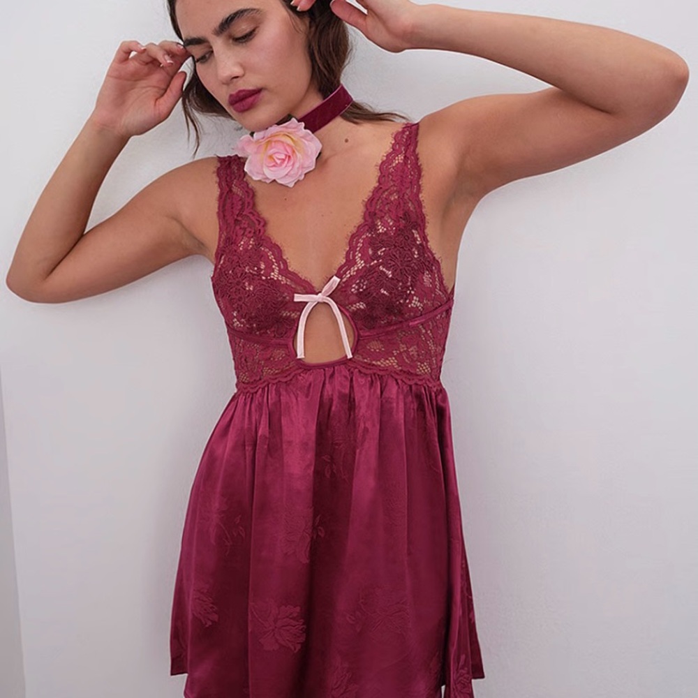 NWOT Noelle Lace Satin Slip Dress